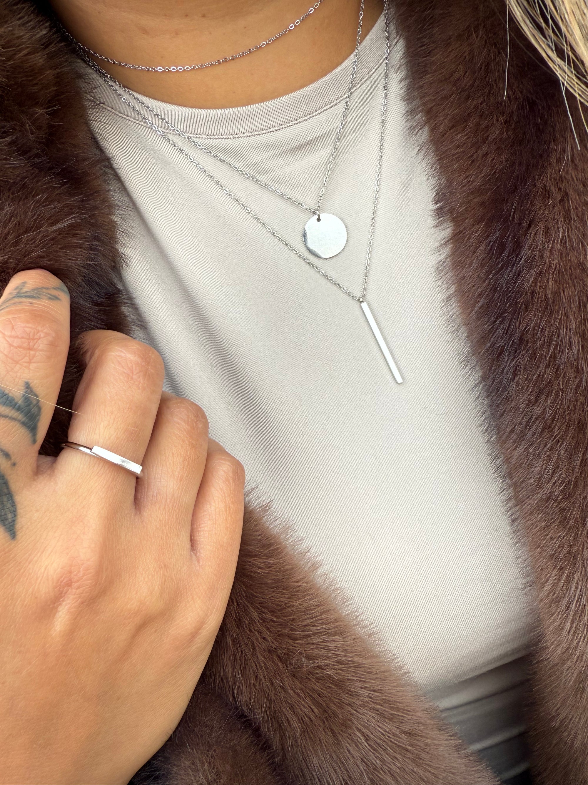 Straight to you ring