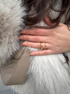 Natural grace midi ring