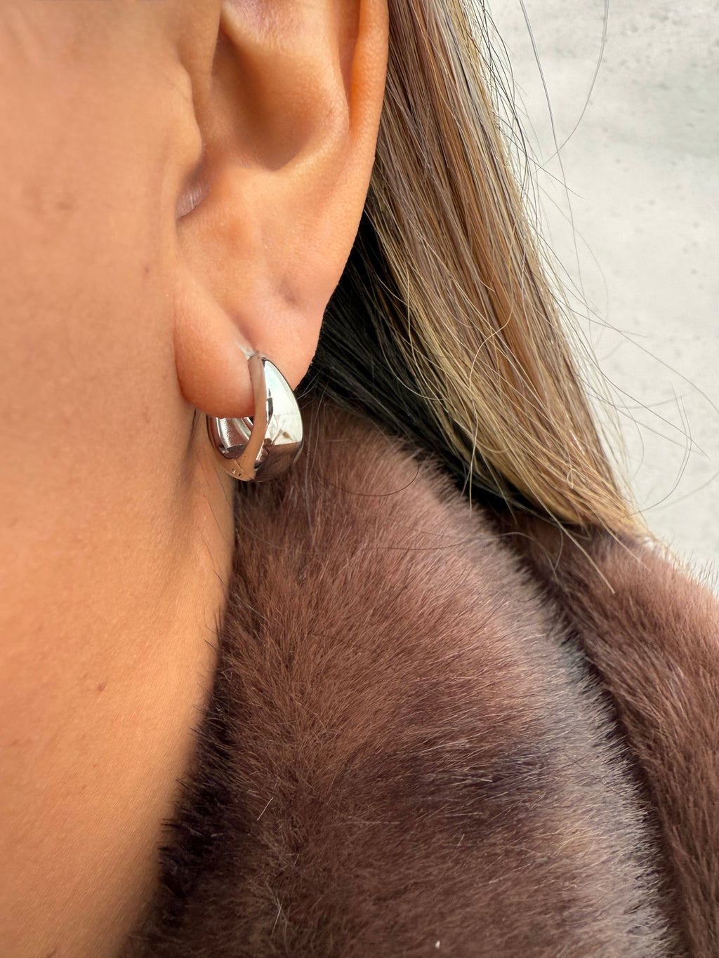 Glaced drip midi oorbellen