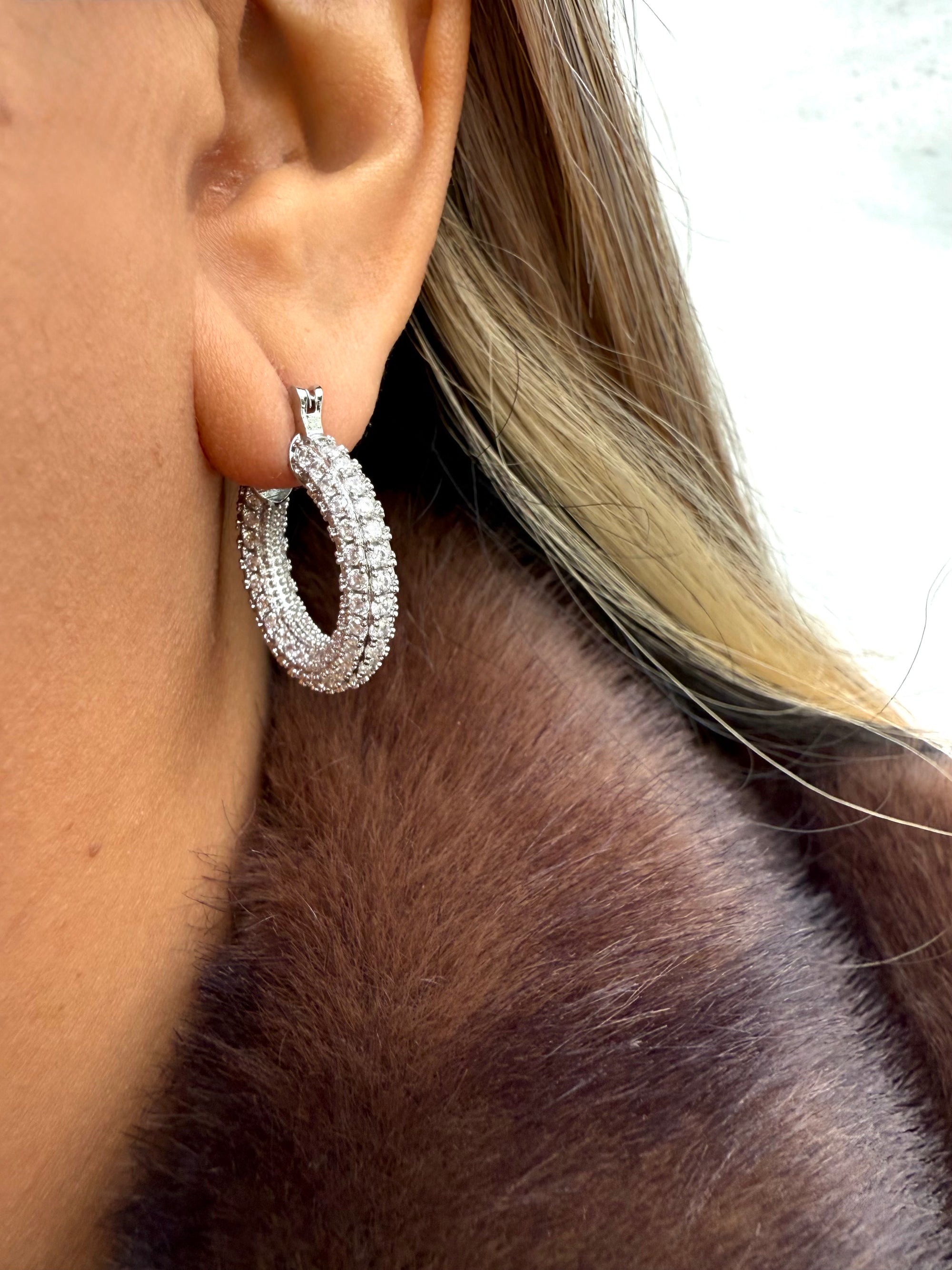 Cosmic crown oorbellen medium